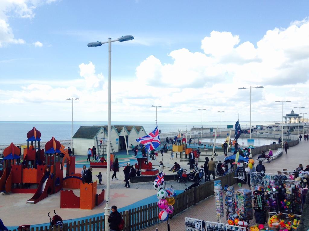 Two Top Central Beach Studios - Also Separate Spa Cabin And Watersports Brighton Exterior foto